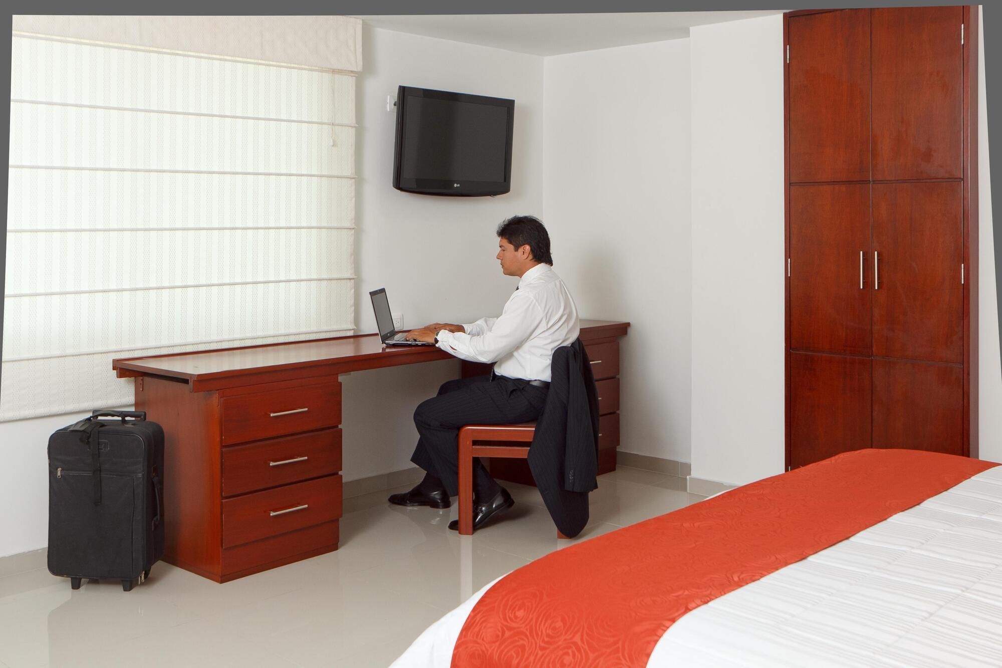 Hotel Andino บูการามังกา ภายนอก รูปภาพ